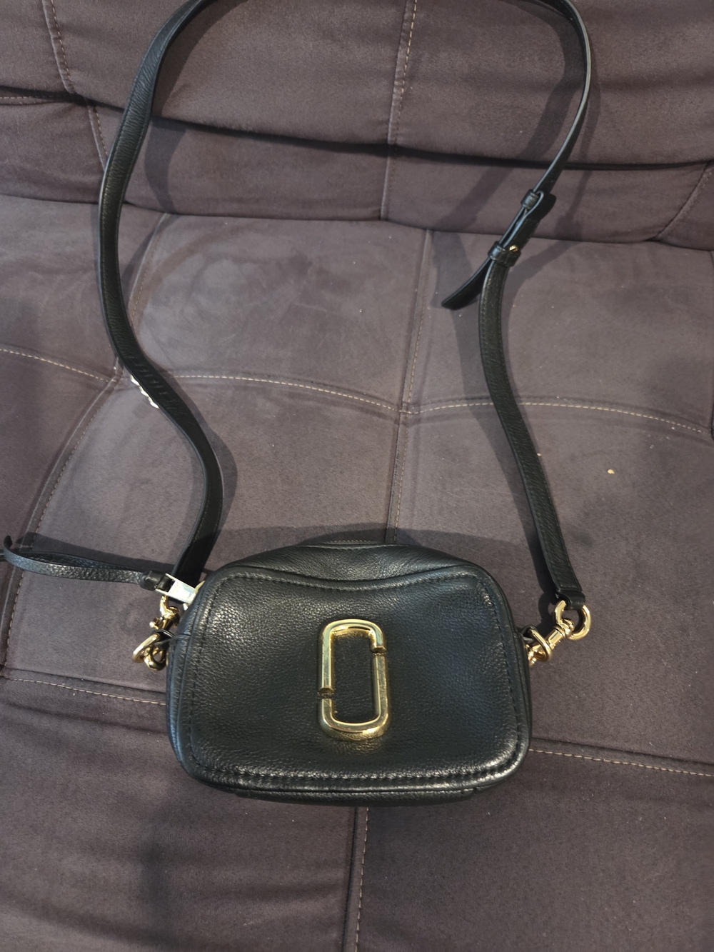 Marc Jacobs Black Pebbled Leather Crossbody with Gold Hardware